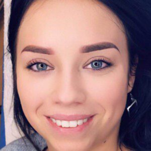 Aneta Budzinska makijaz permanentny brwi