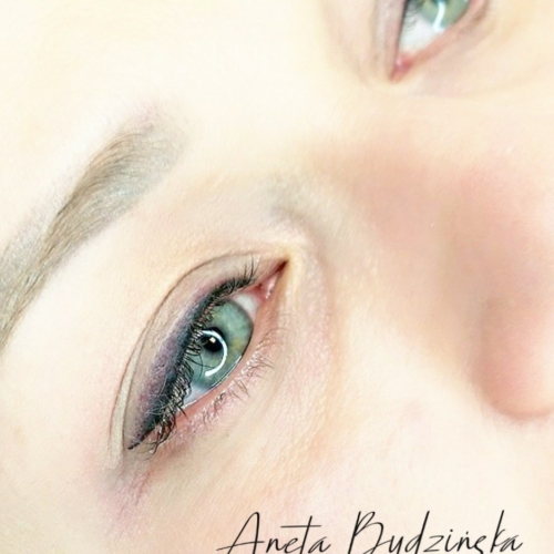 Aneta Budzinska makijaz permanentny kreski oka